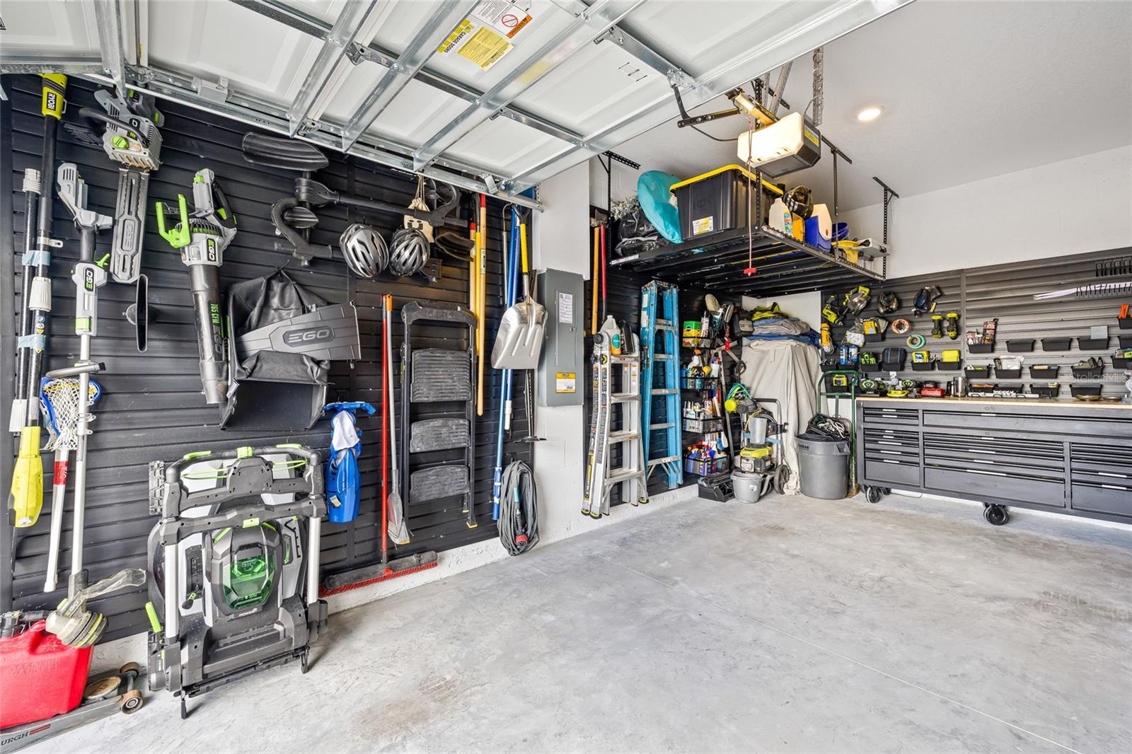 Image 50 of 58 For 15537 Foxtail Lane