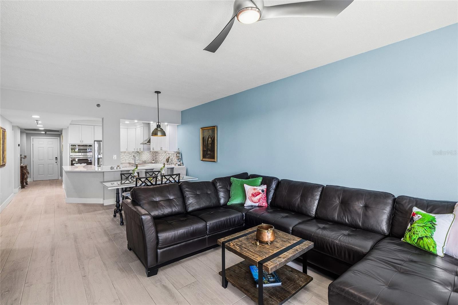 Image 17 of 55 For 8001 Sailboat Key Boulevard S 305