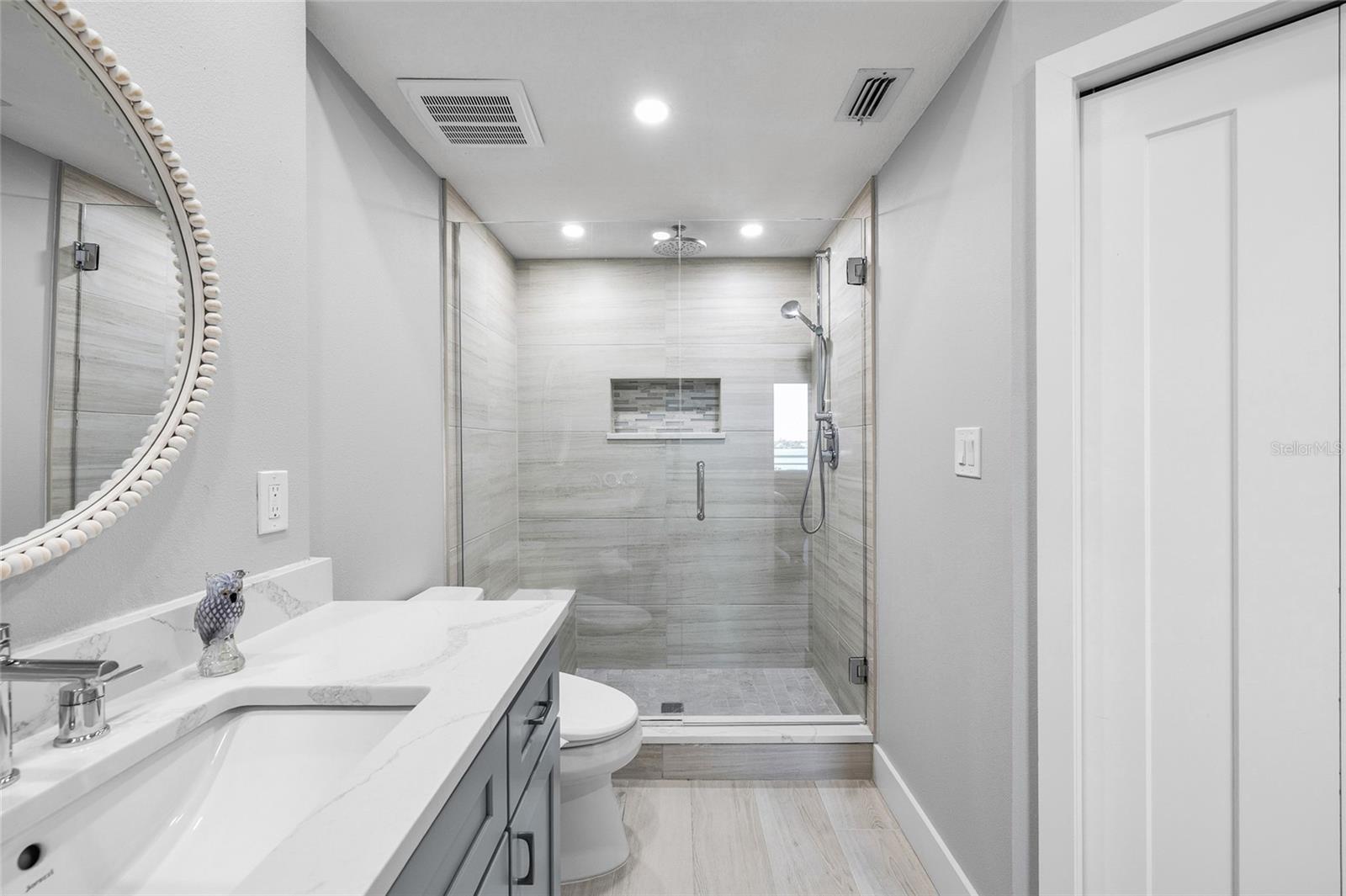 Image 23 of 55 For 8001 Sailboat Key Boulevard S 305