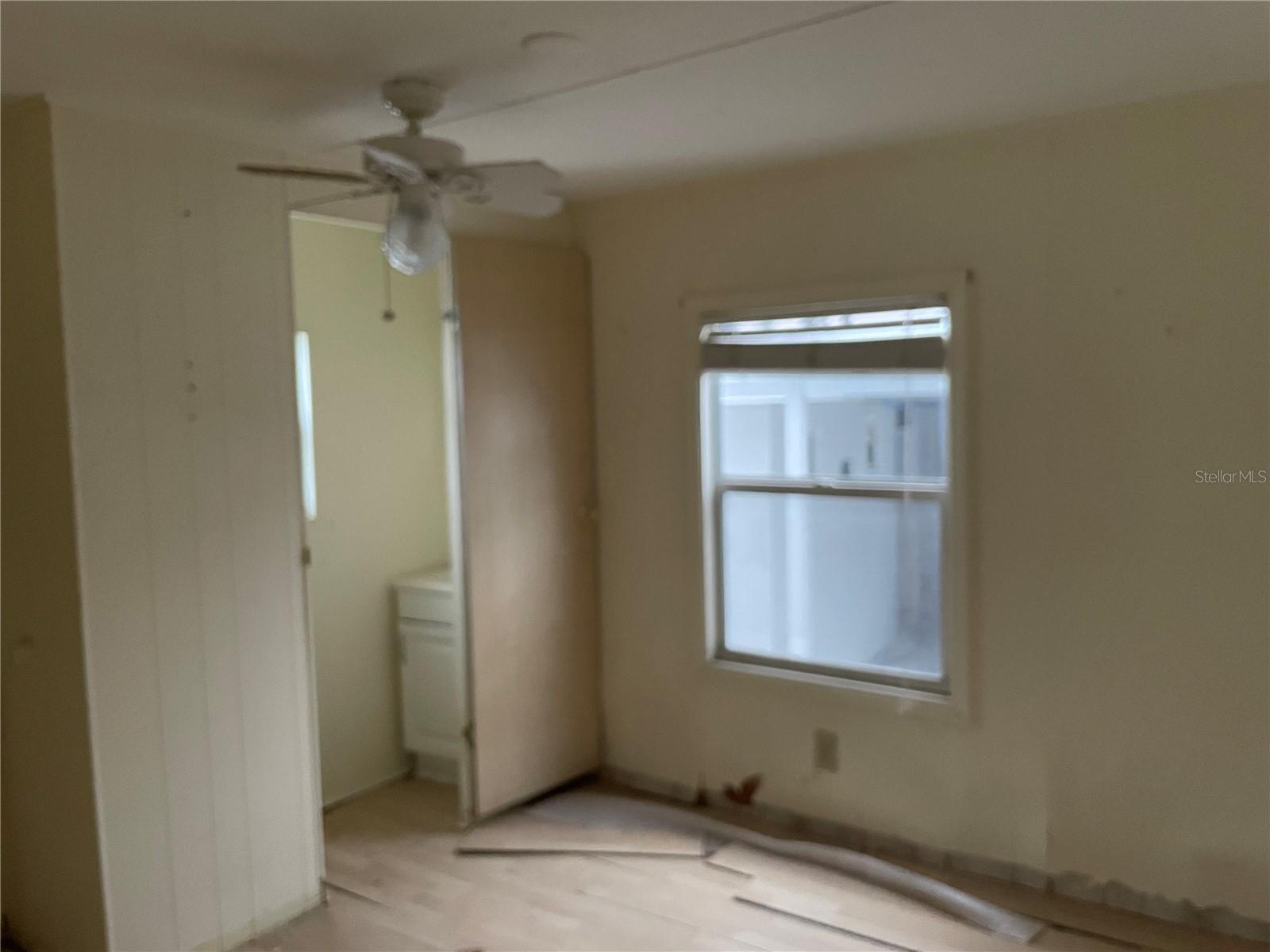 Image 21 of 24 For 68 Twin Shores Boulevard