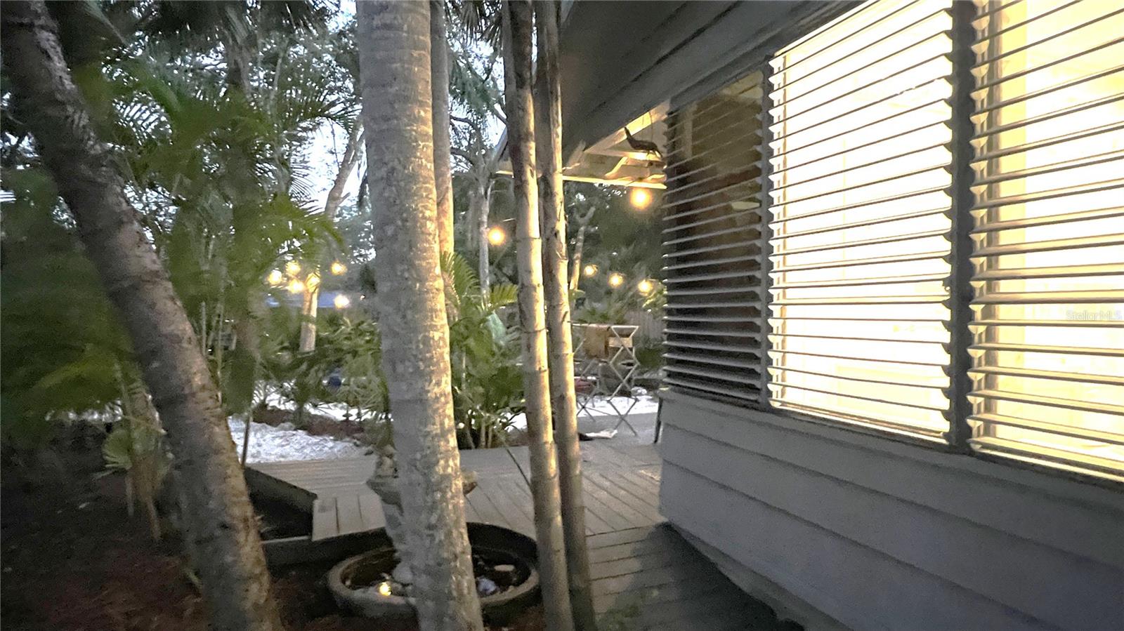 Image 23 of 43 For 919 Conrad Avenue