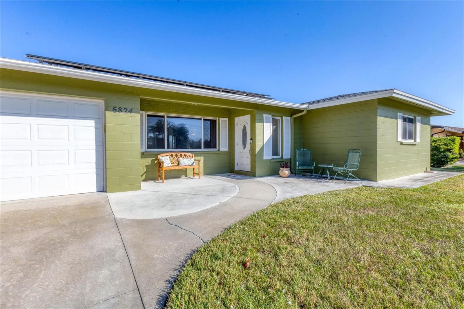 Image 2 of 27 For 6824 Roxbury Drive