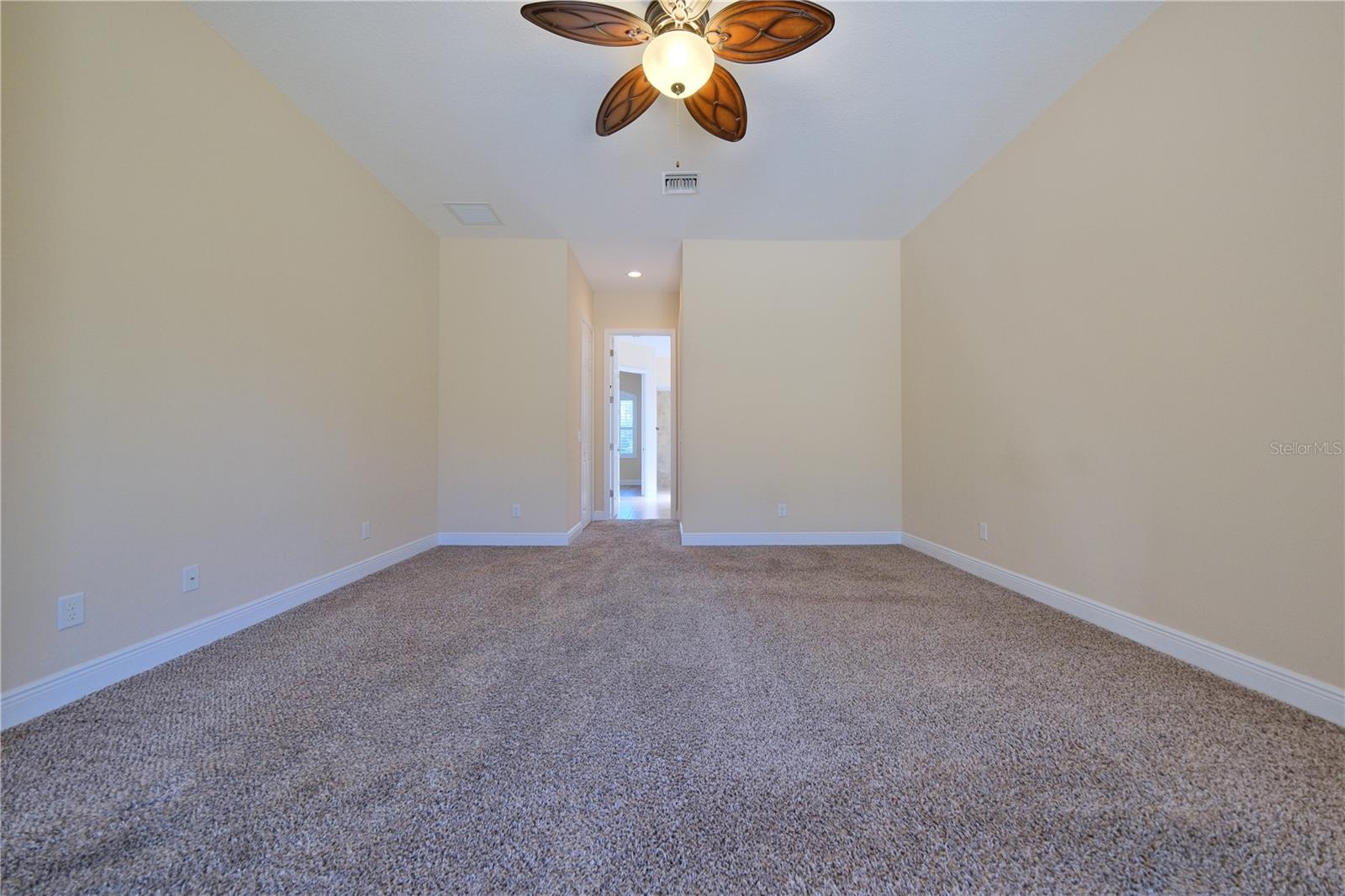 Image 21 of 59 For 2615 162nd Avenue E