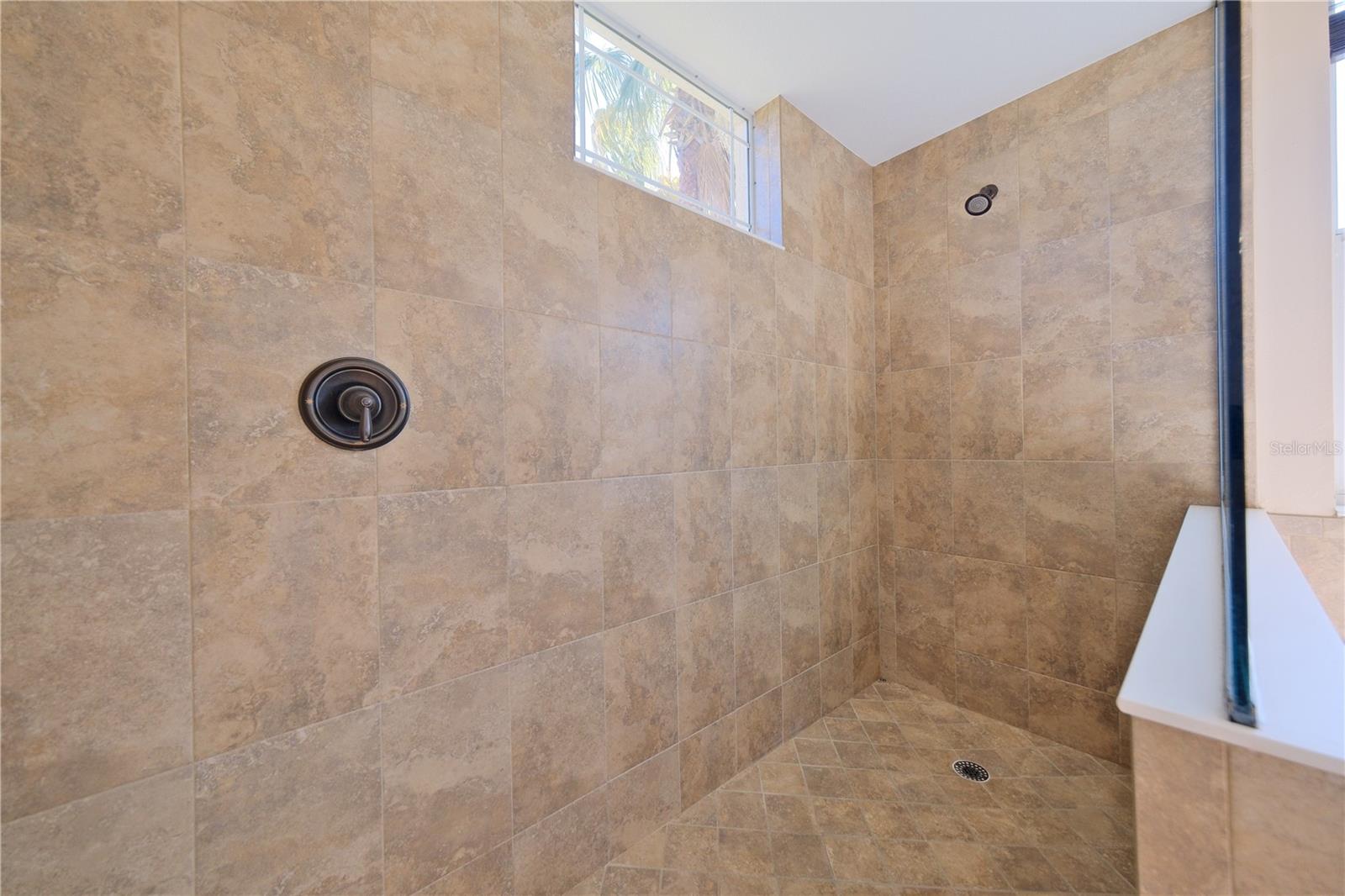 Image 26 of 59 For 2615 162nd Avenue E