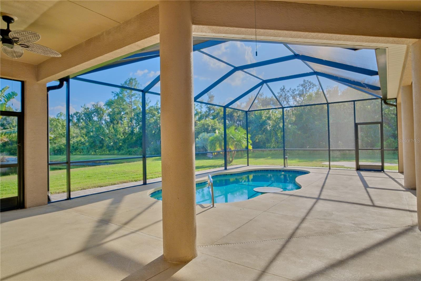 Image 39 of 59 For 2615 162nd Avenue E