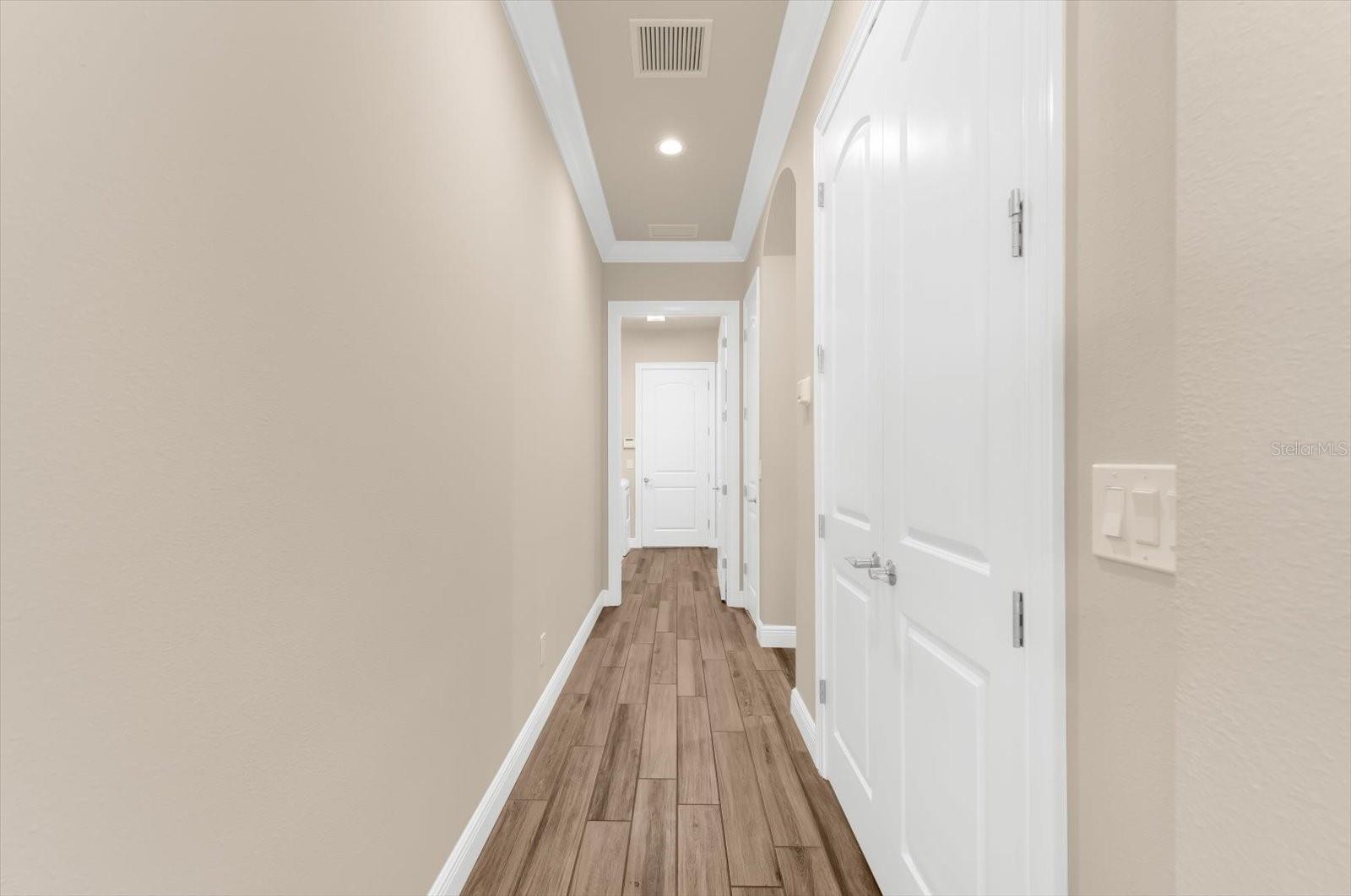 Image 19 of 90 For 7203 Prestbury Circle