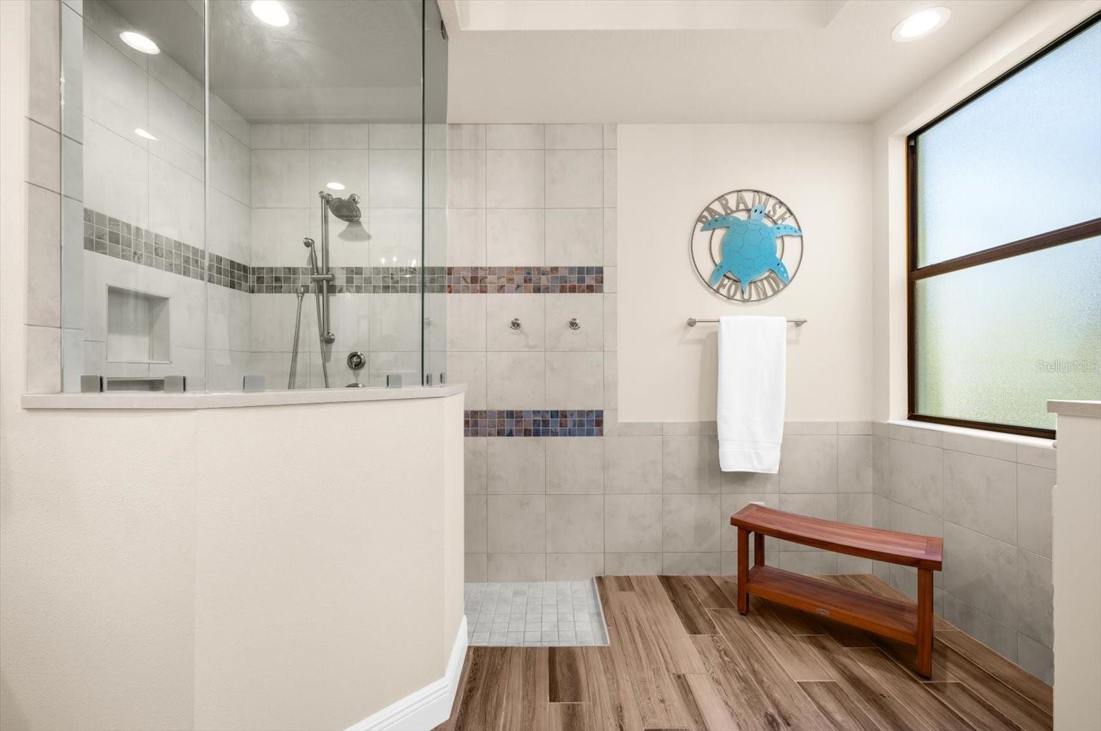 Image 35 of 90 For 7203 Prestbury Circle