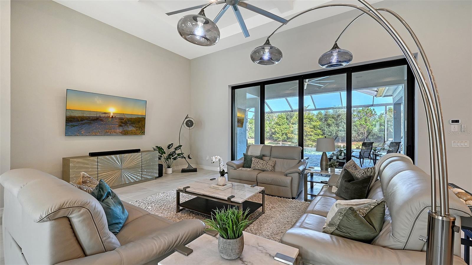 Image 13 of 94 For 16405 Kendleshire Terrace