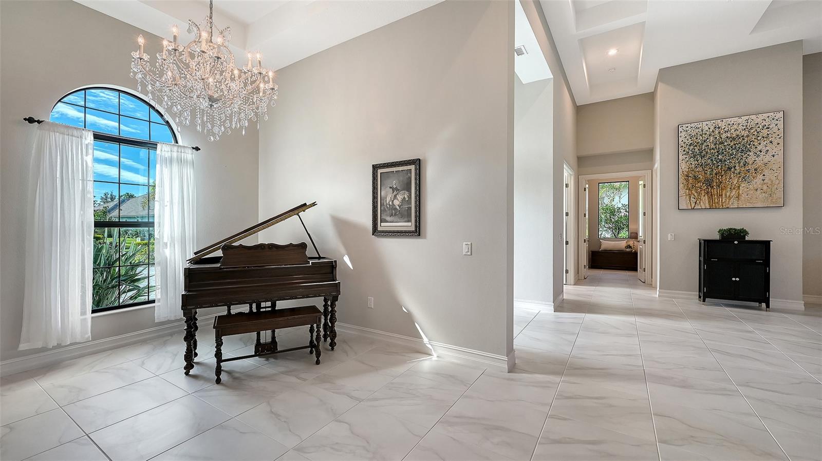 Image 22 of 94 For 16405 Kendleshire Terrace