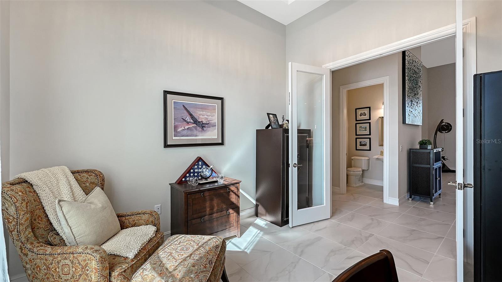 Image 24 of 94 For 16405 Kendleshire Terrace