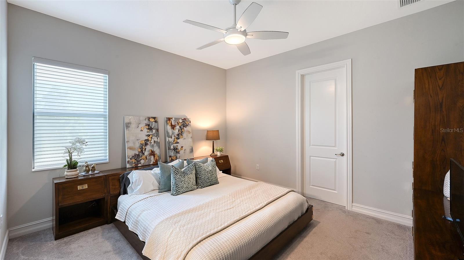 Image 36 of 94 For 16405 Kendleshire Terrace