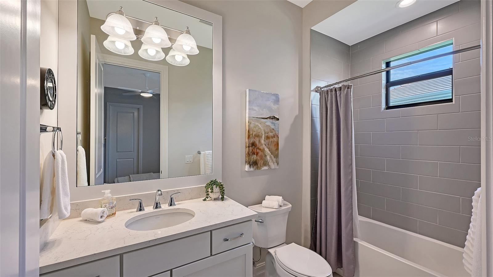 Image 38 of 94 For 16405 Kendleshire Terrace