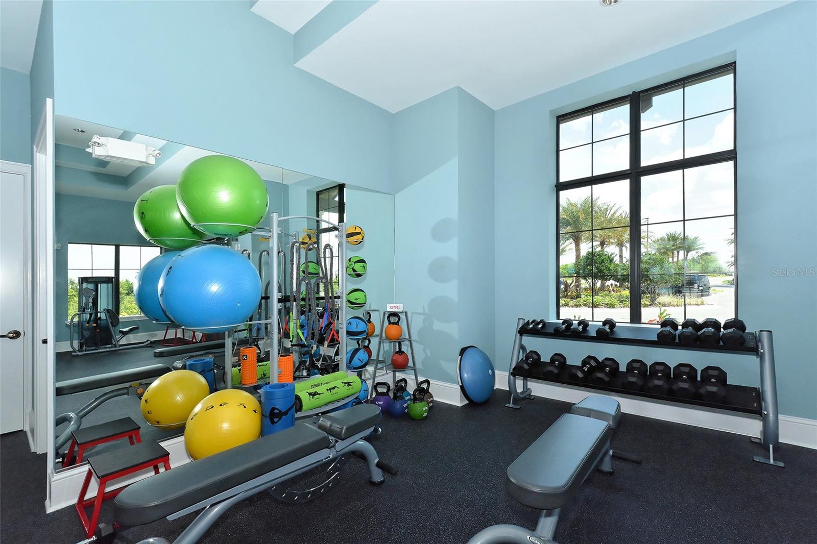 Image 82 of 94 For 16405 Kendleshire Terrace