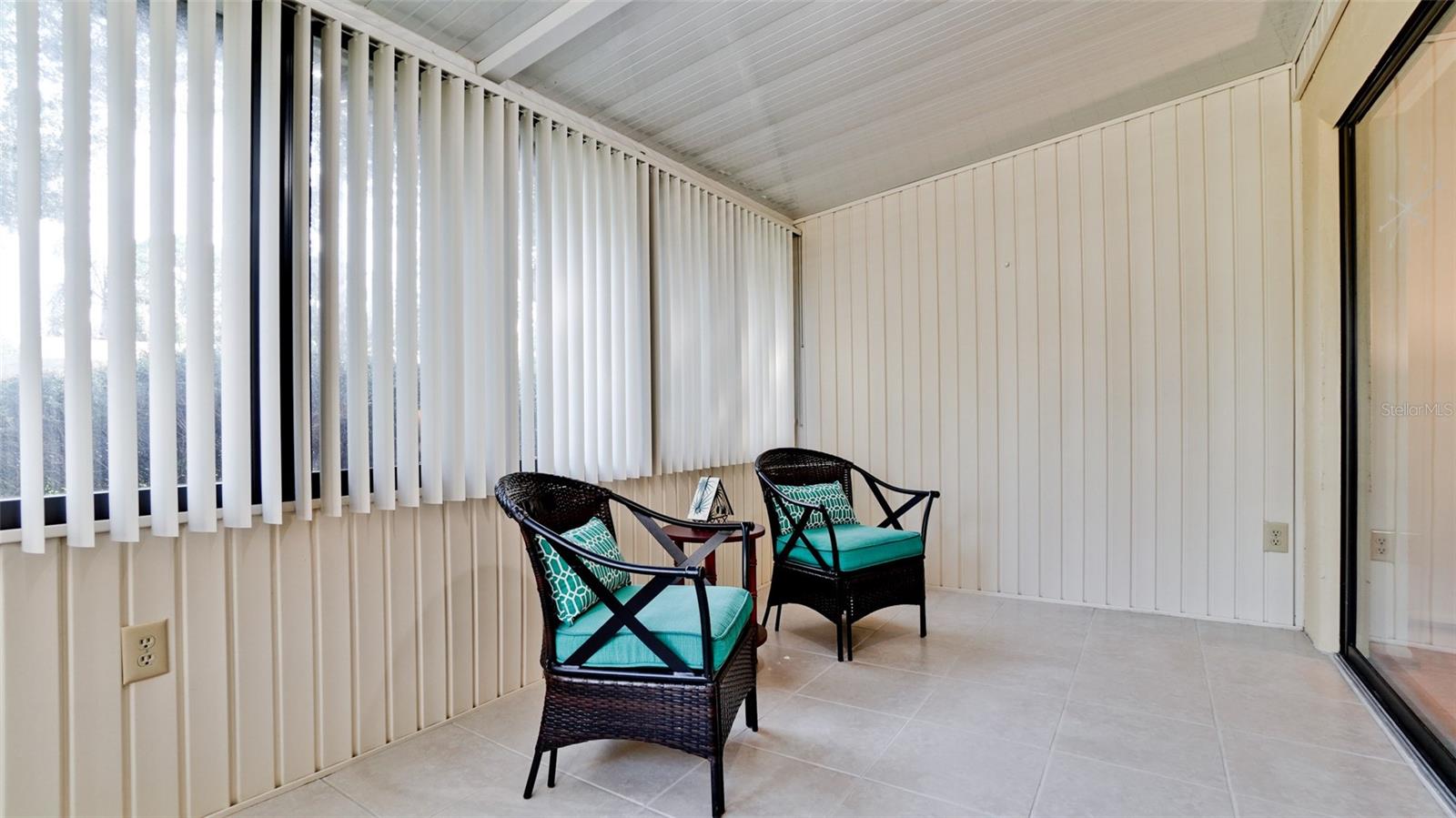 Image 14 of 37 For 1217 56th Street W 1217