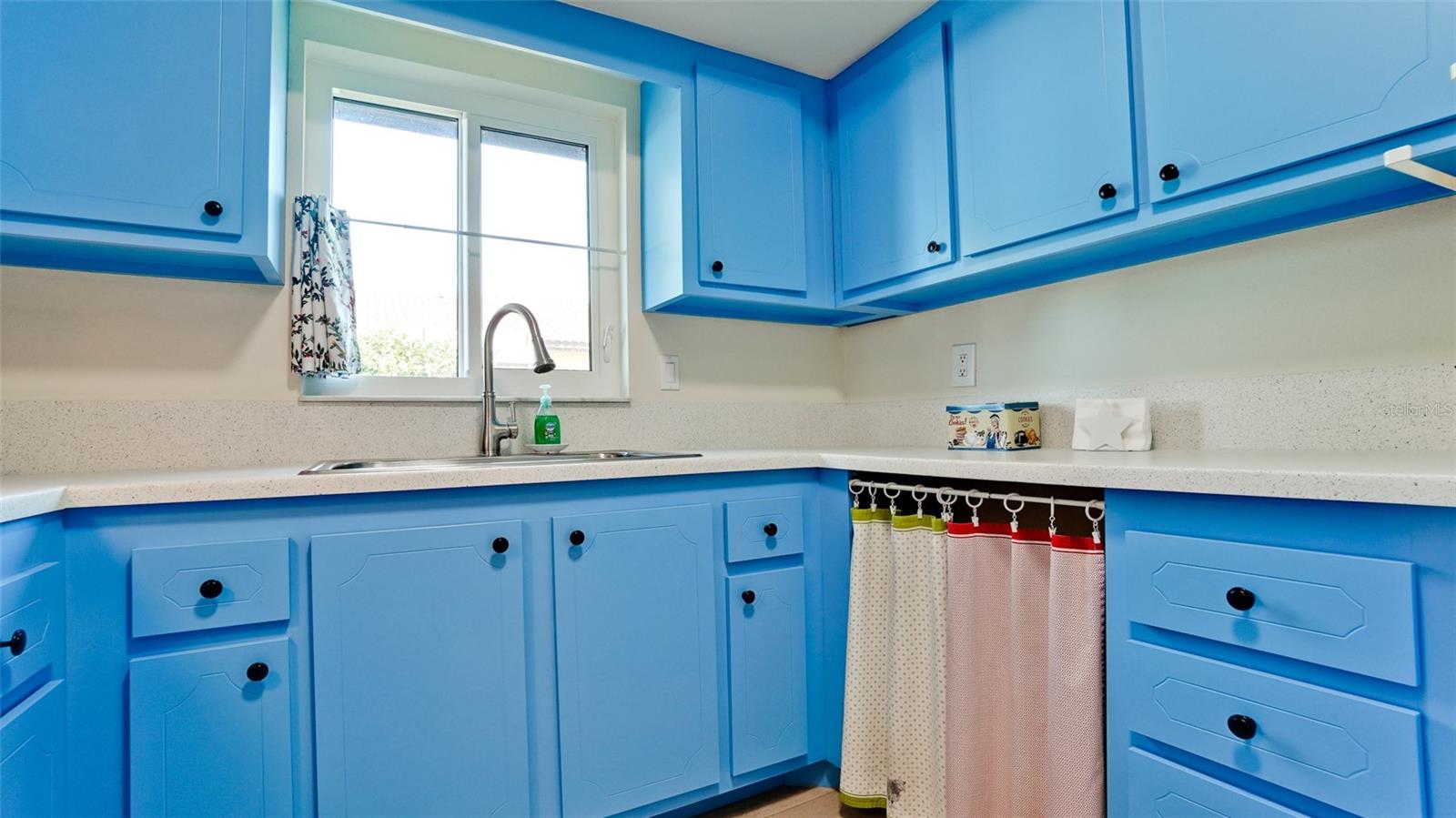 Image 21 of 37 For 1217 56th Street W 1217