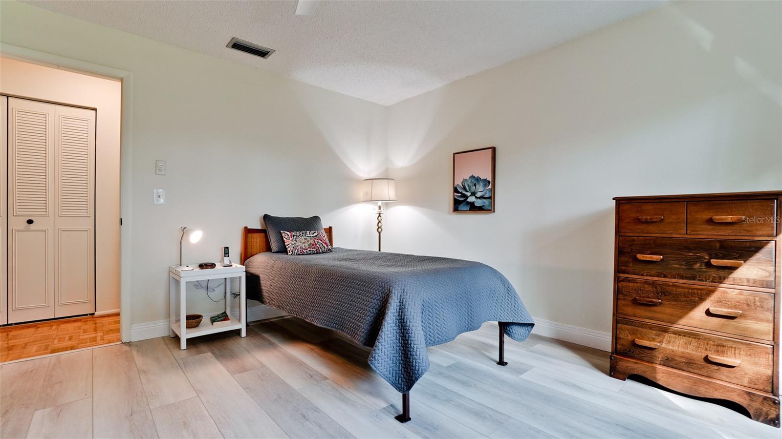 Image 24 of 37 For 1217 56th Street W 1217