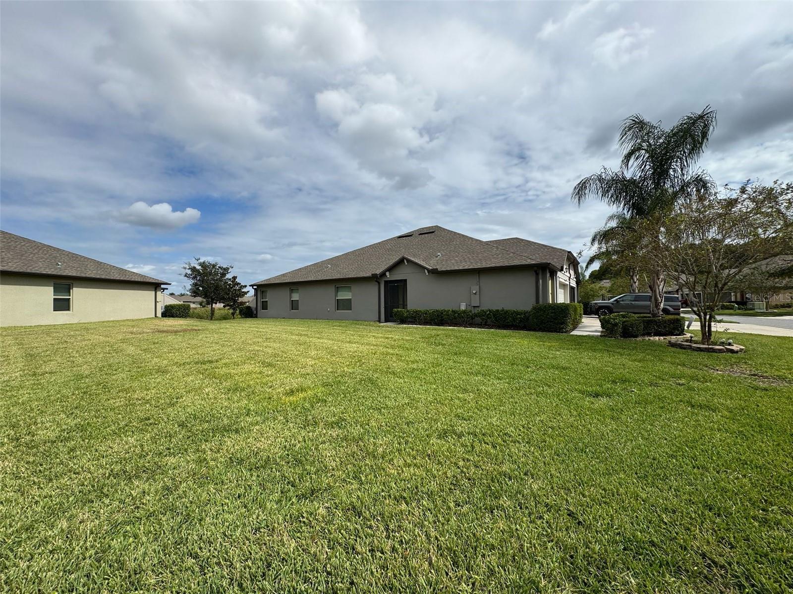 Image 28 of 30 For 13307 Crest Lake Drive