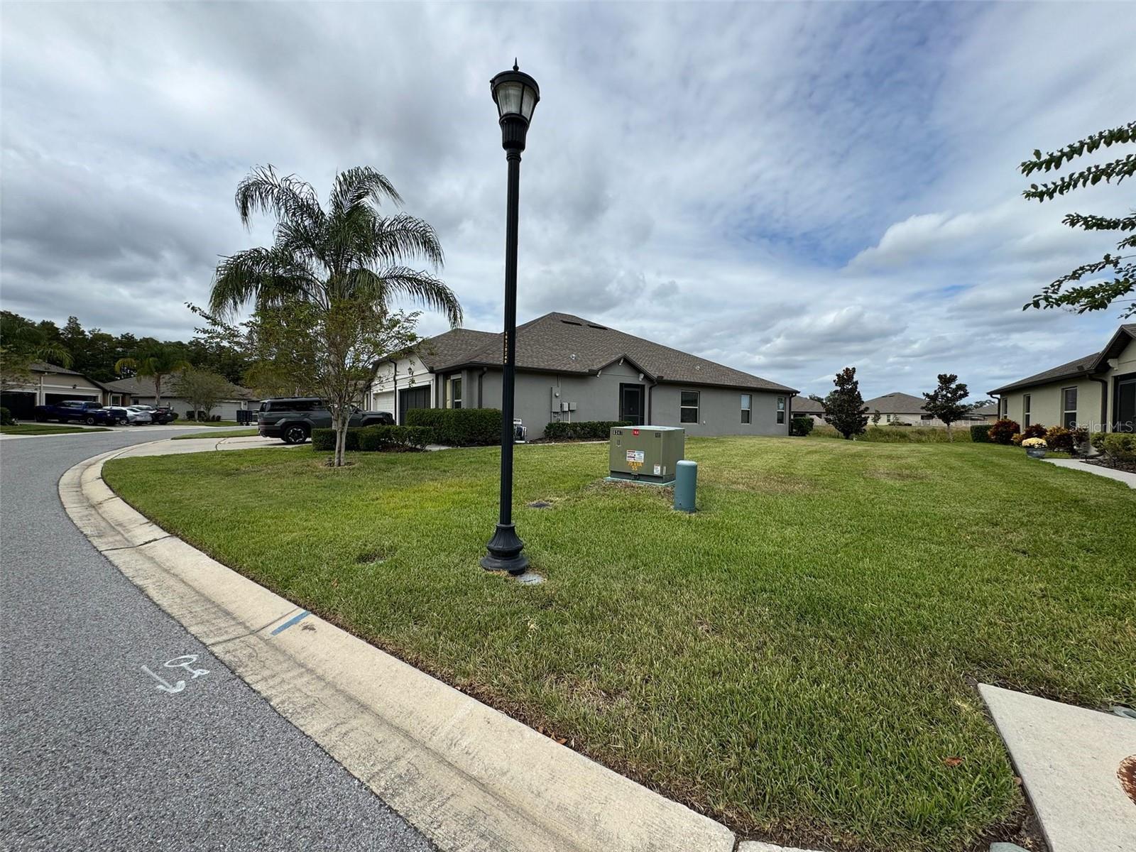 Image 4 of 30 For 13307 Crest Lake Drive