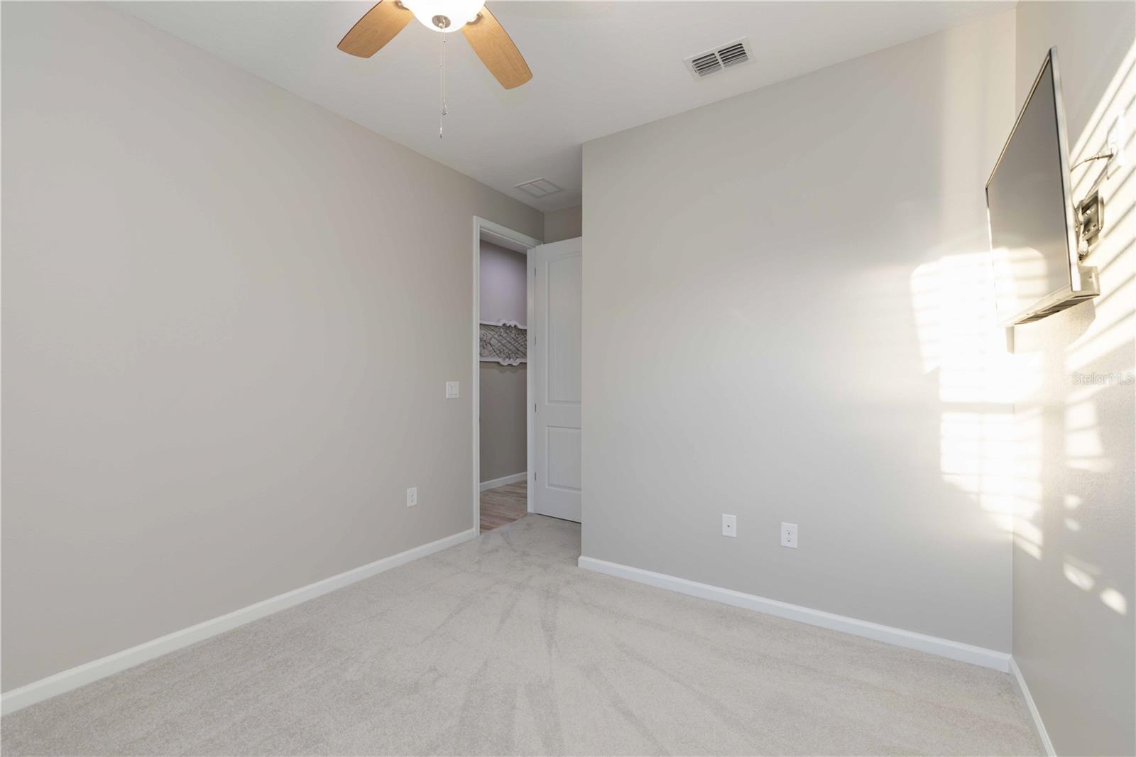 Image 20 of 28 For 11812 Brookside Drive