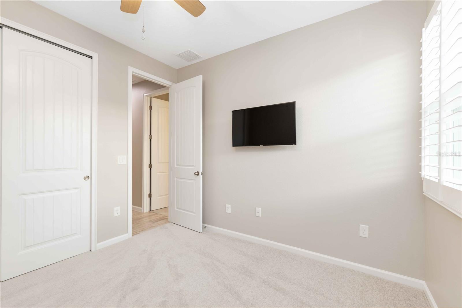 Image 22 of 28 For 11812 Brookside Drive