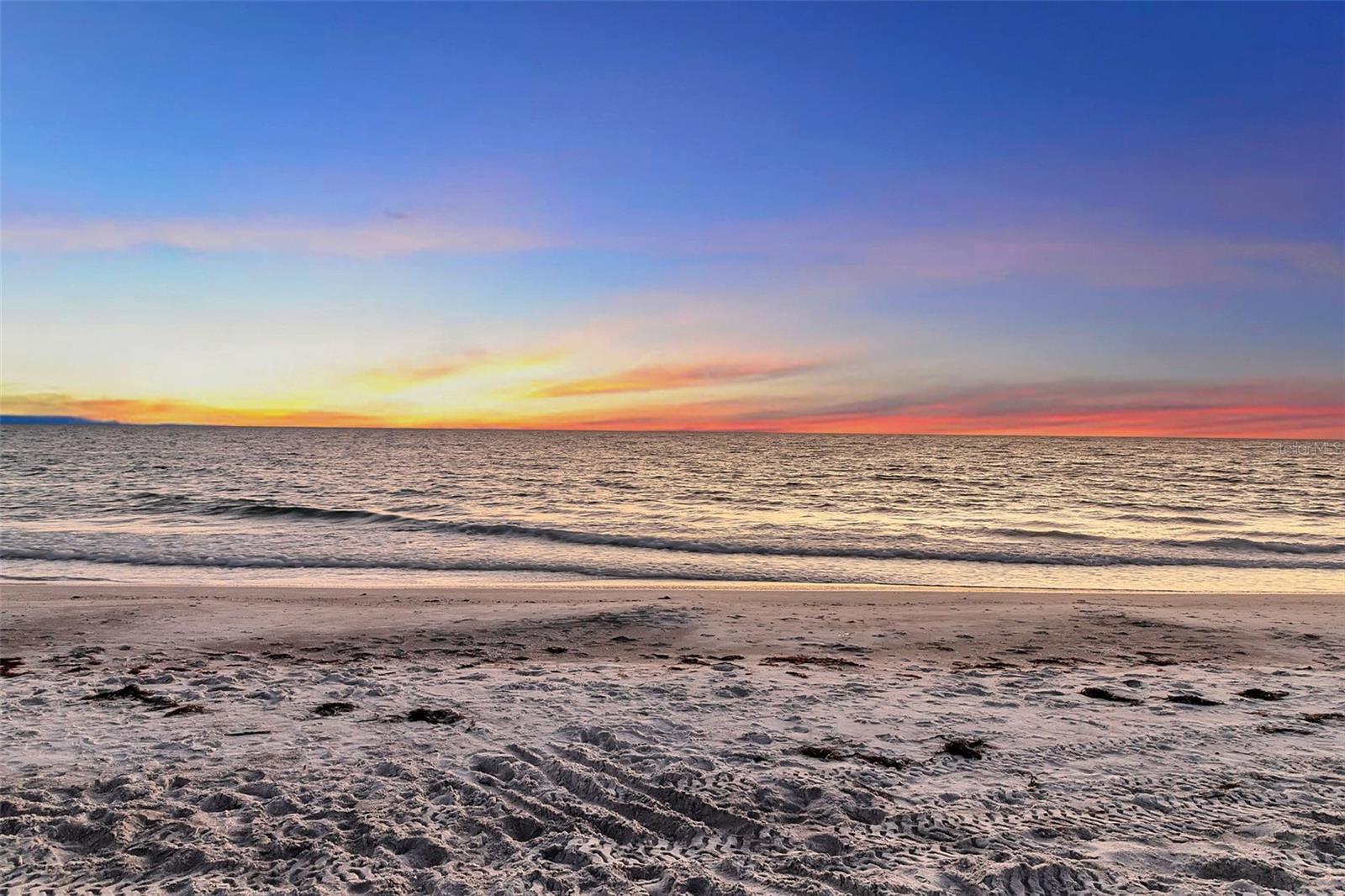 Image 18 of 36 For 2819 Gulf Of Mexico Drive