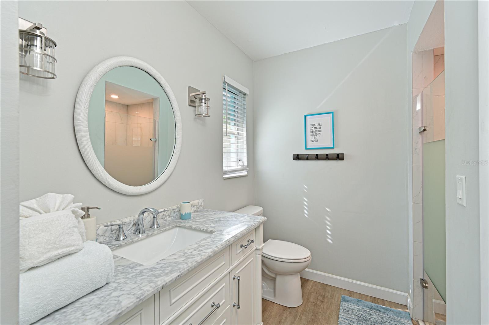 Image 19 of 37 For 1133 Montezuma Drive