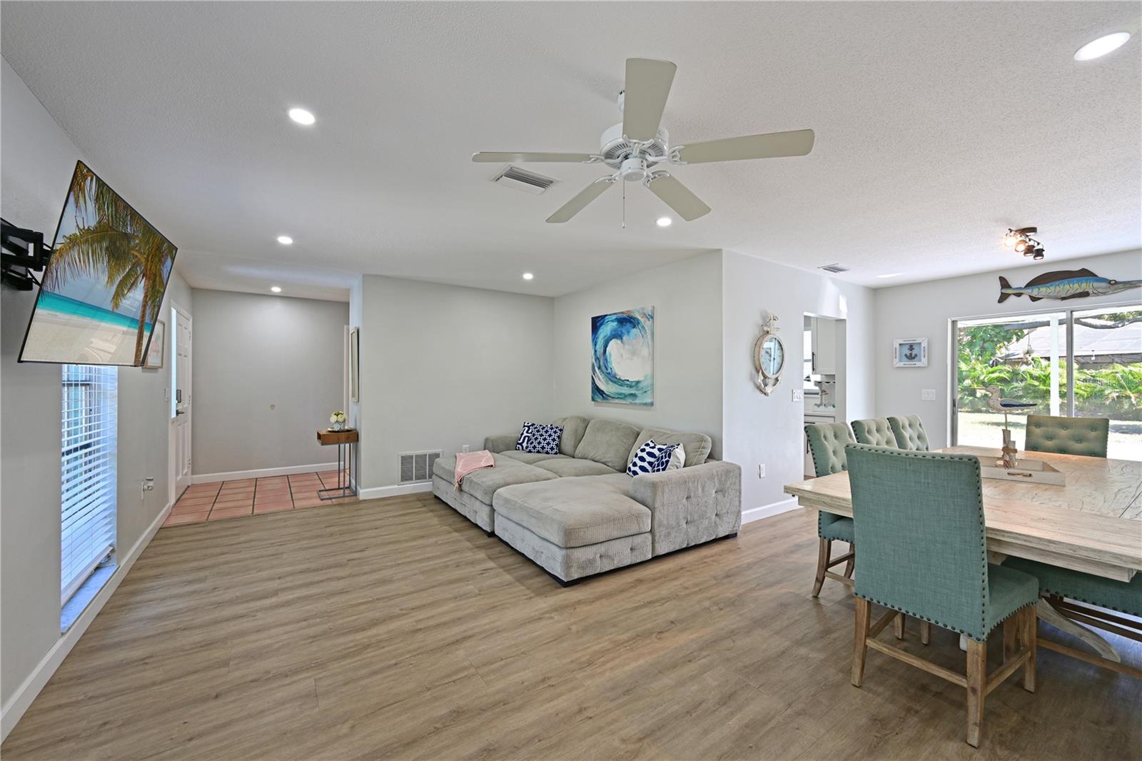 Image 3 of 37 For 1133 Montezuma Drive