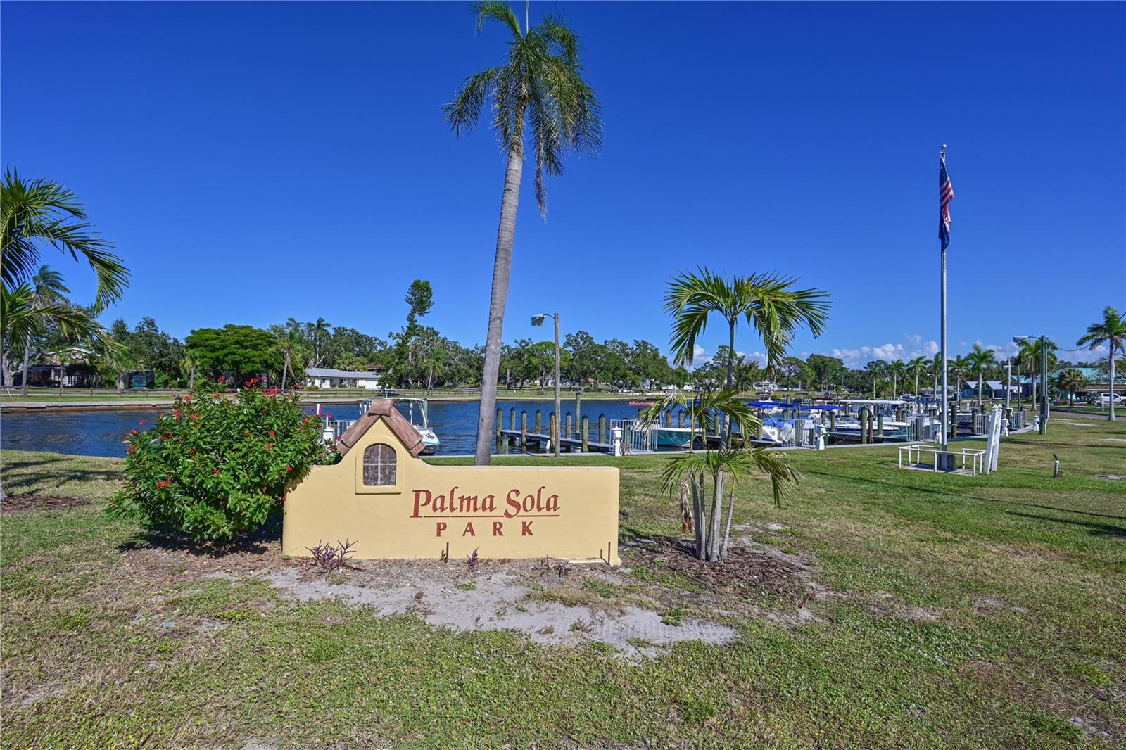 Image 31 of 37 For 1133 Montezuma Drive