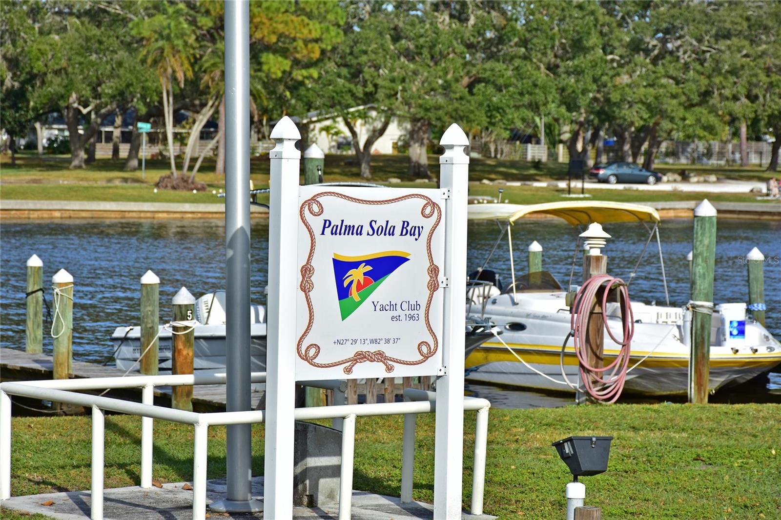 Image 32 of 37 For 1133 Montezuma Drive