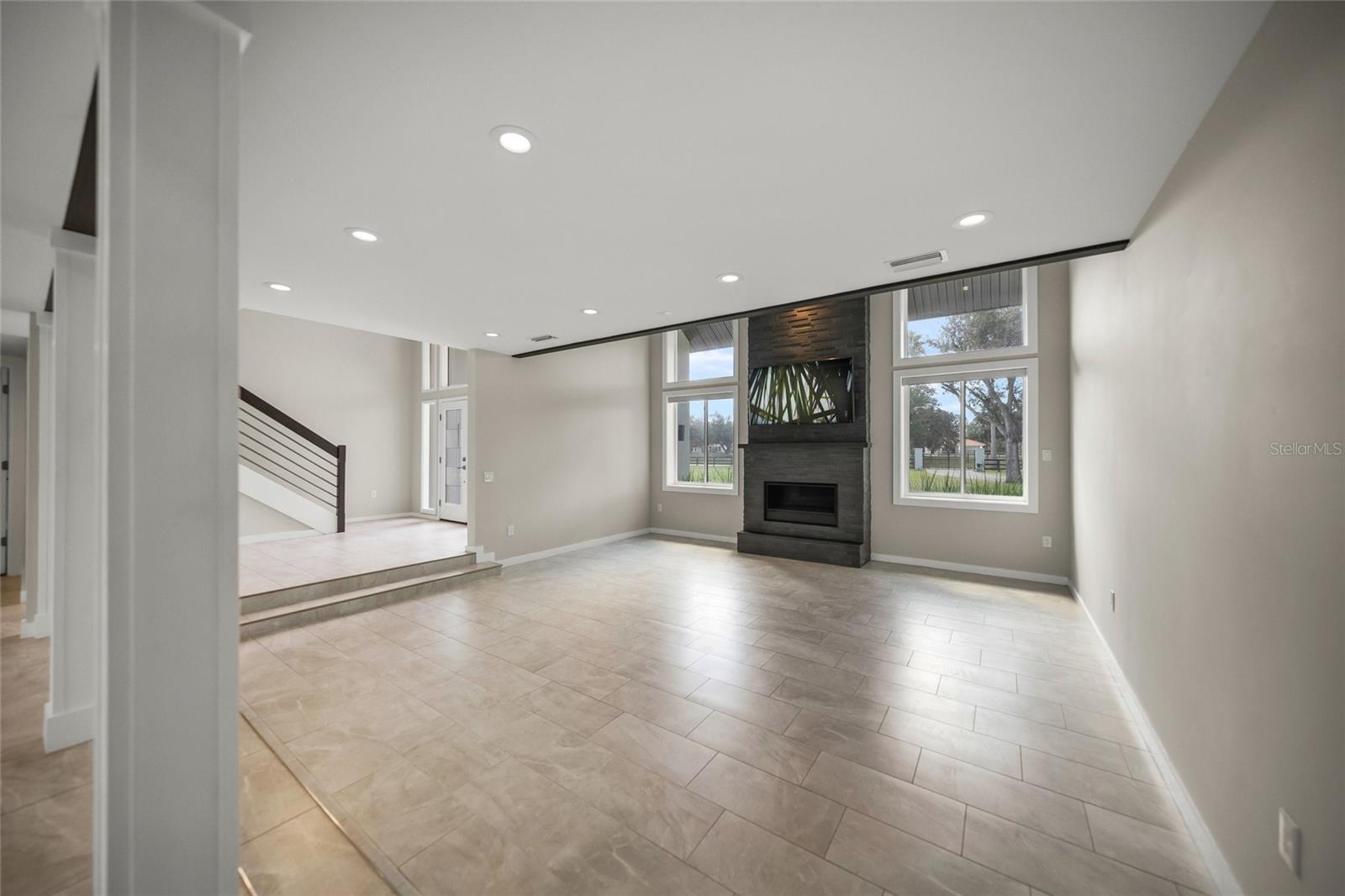 Image 11 of 63 For 7012 Saddle Creek Circle