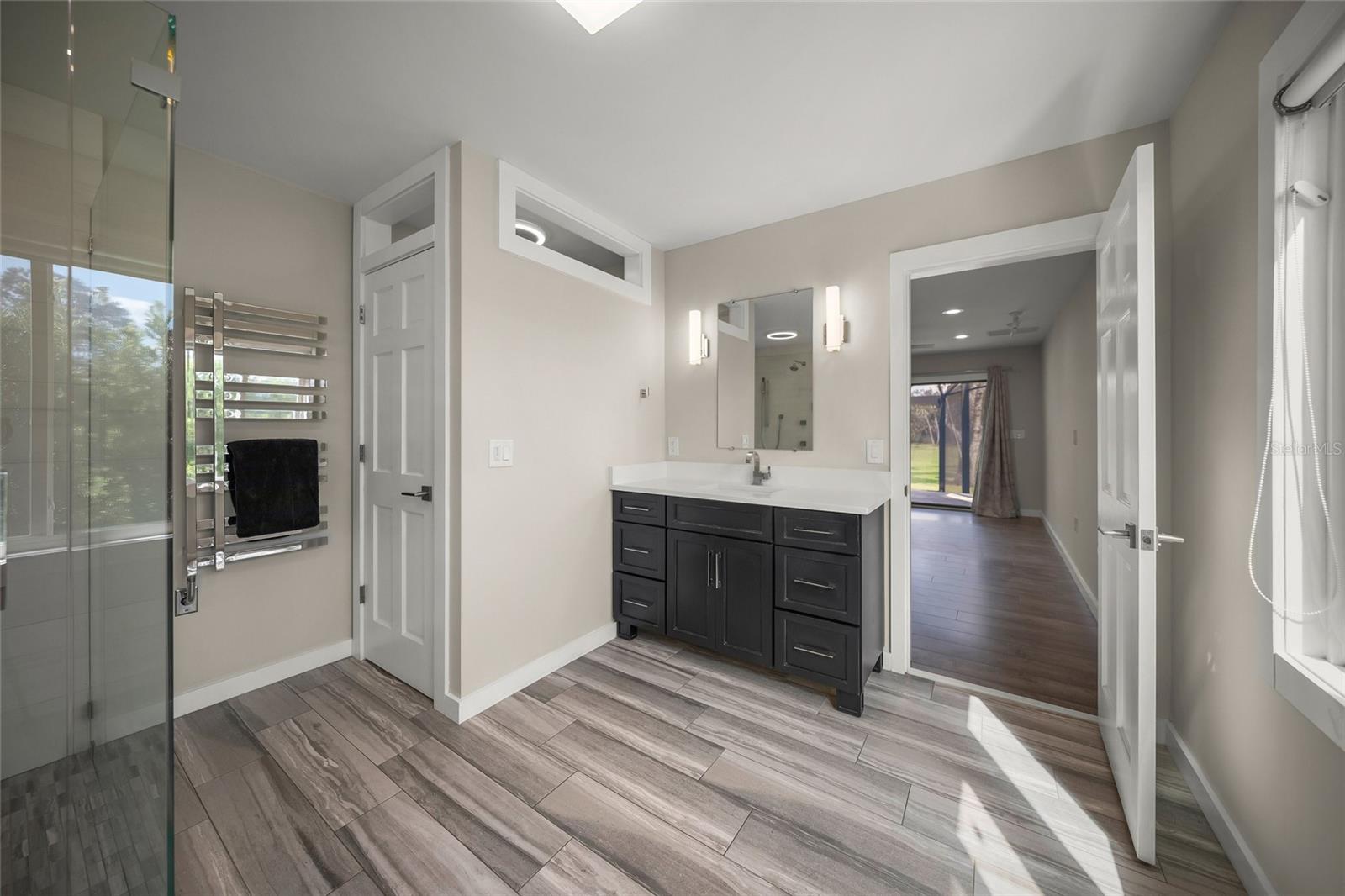 Image 27 of 63 For 7012 Saddle Creek Circle