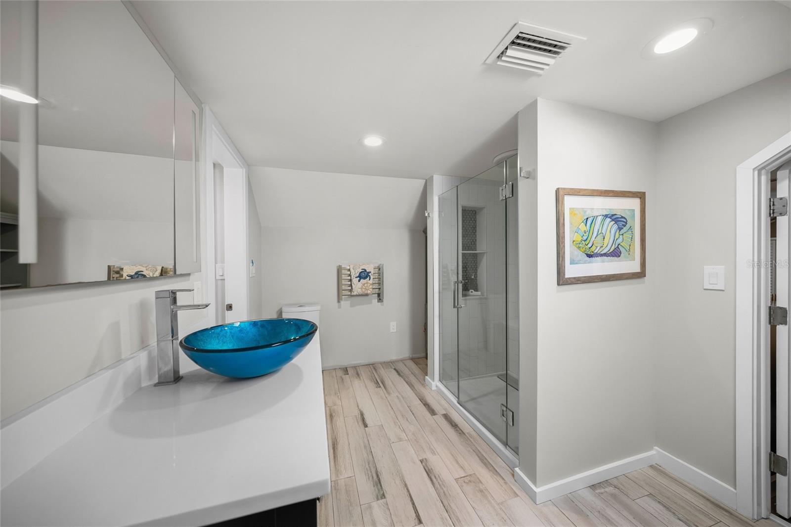 Image 41 of 63 For 7012 Saddle Creek Circle