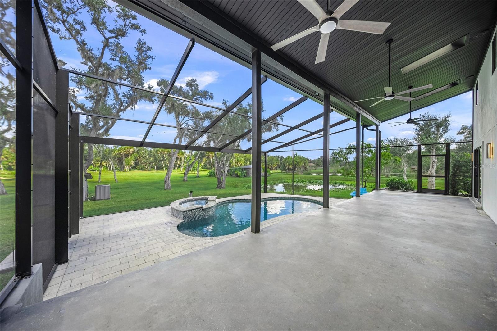 Image 44 of 63 For 7012 Saddle Creek Circle