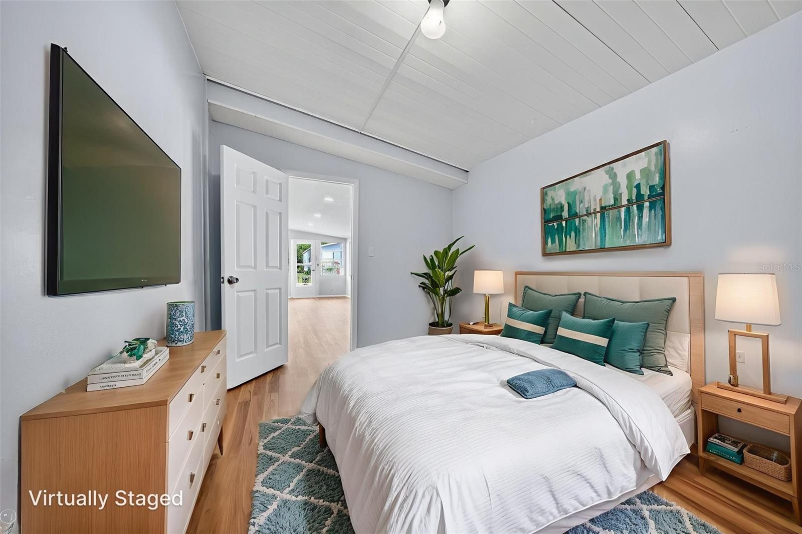 Image 11 of 41 For 5162 Boca Raton Avenue