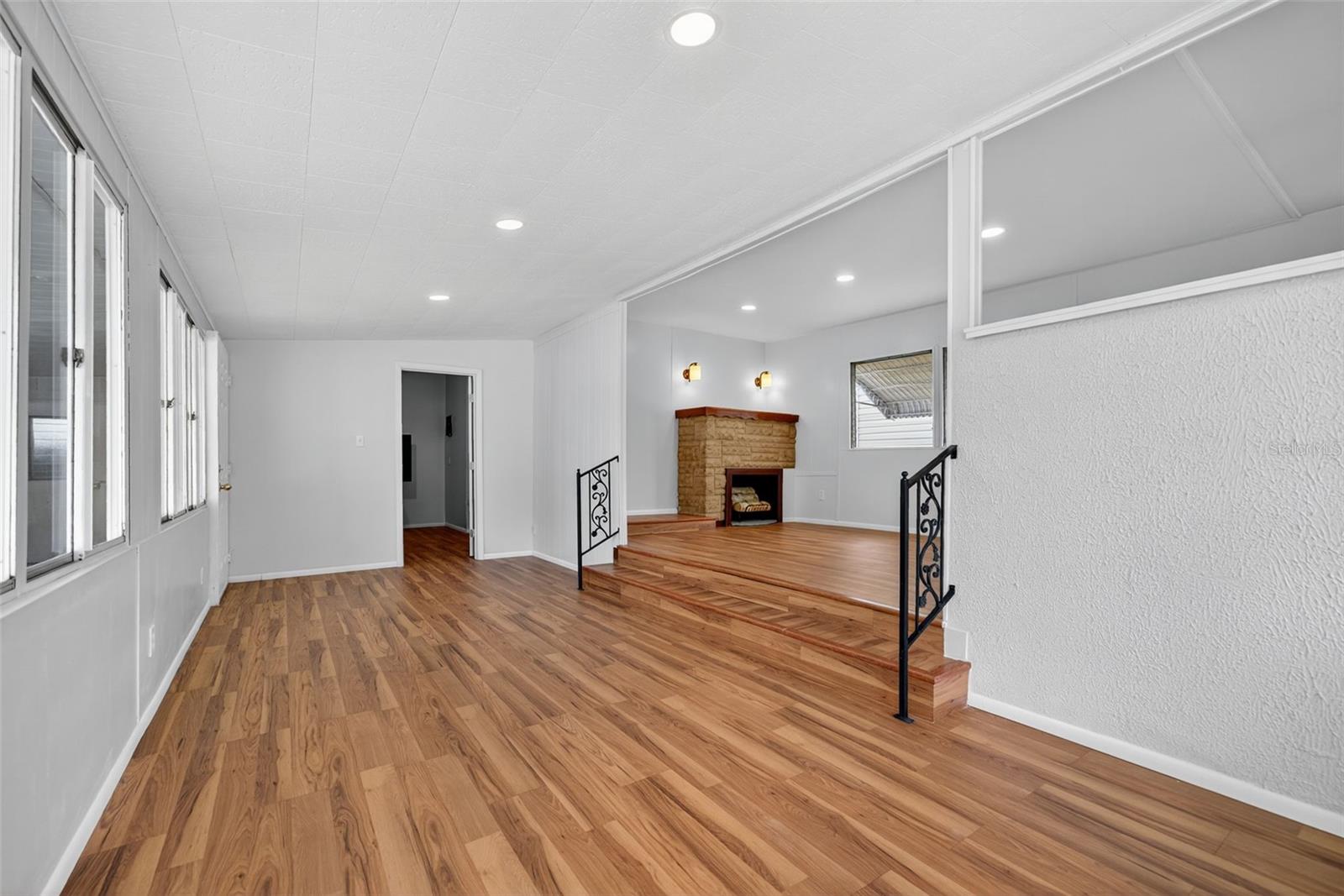 Image 5 of 41 For 5162 Boca Raton Avenue