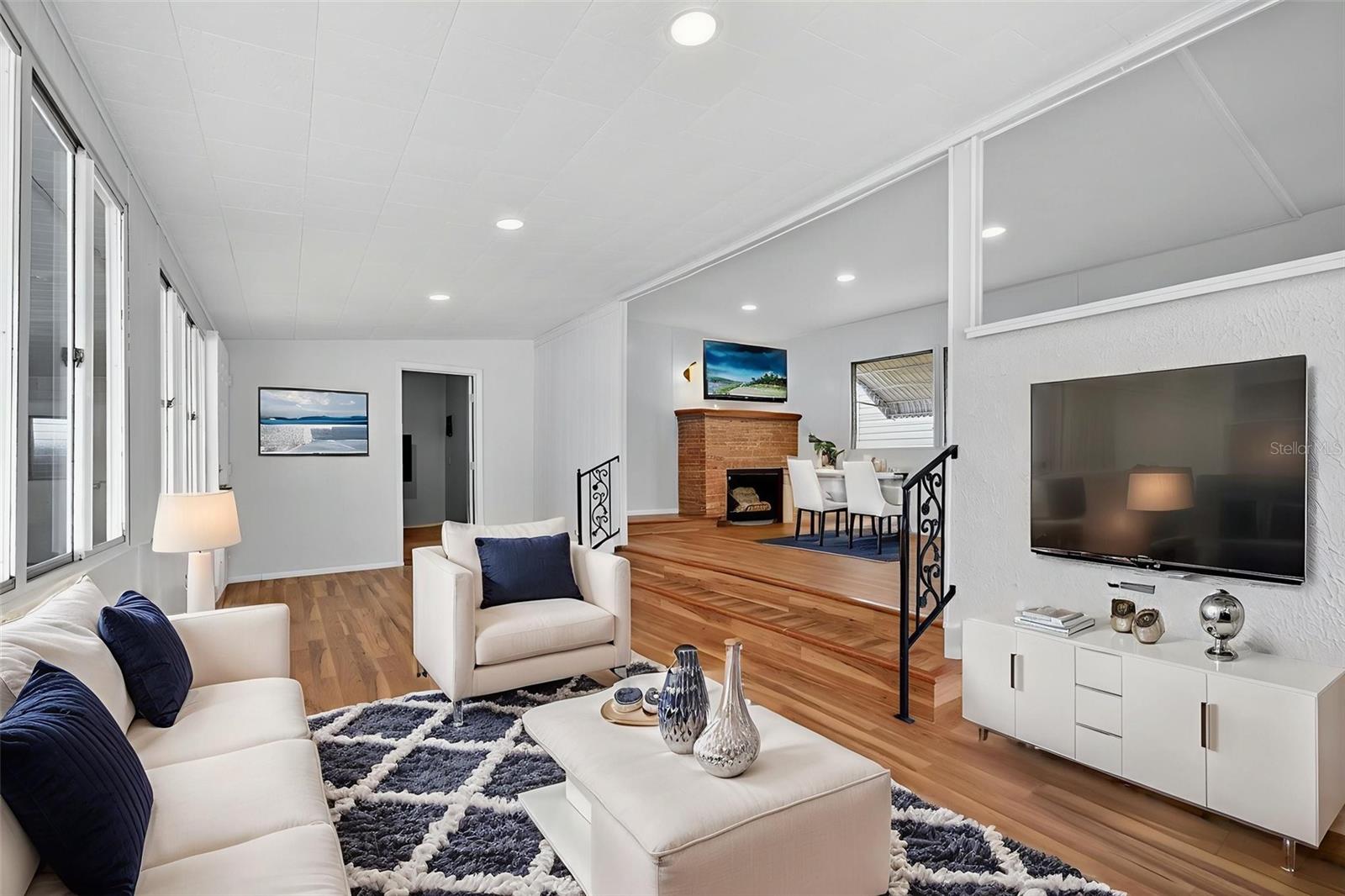 Image 6 of 41 For 5162 Boca Raton Avenue