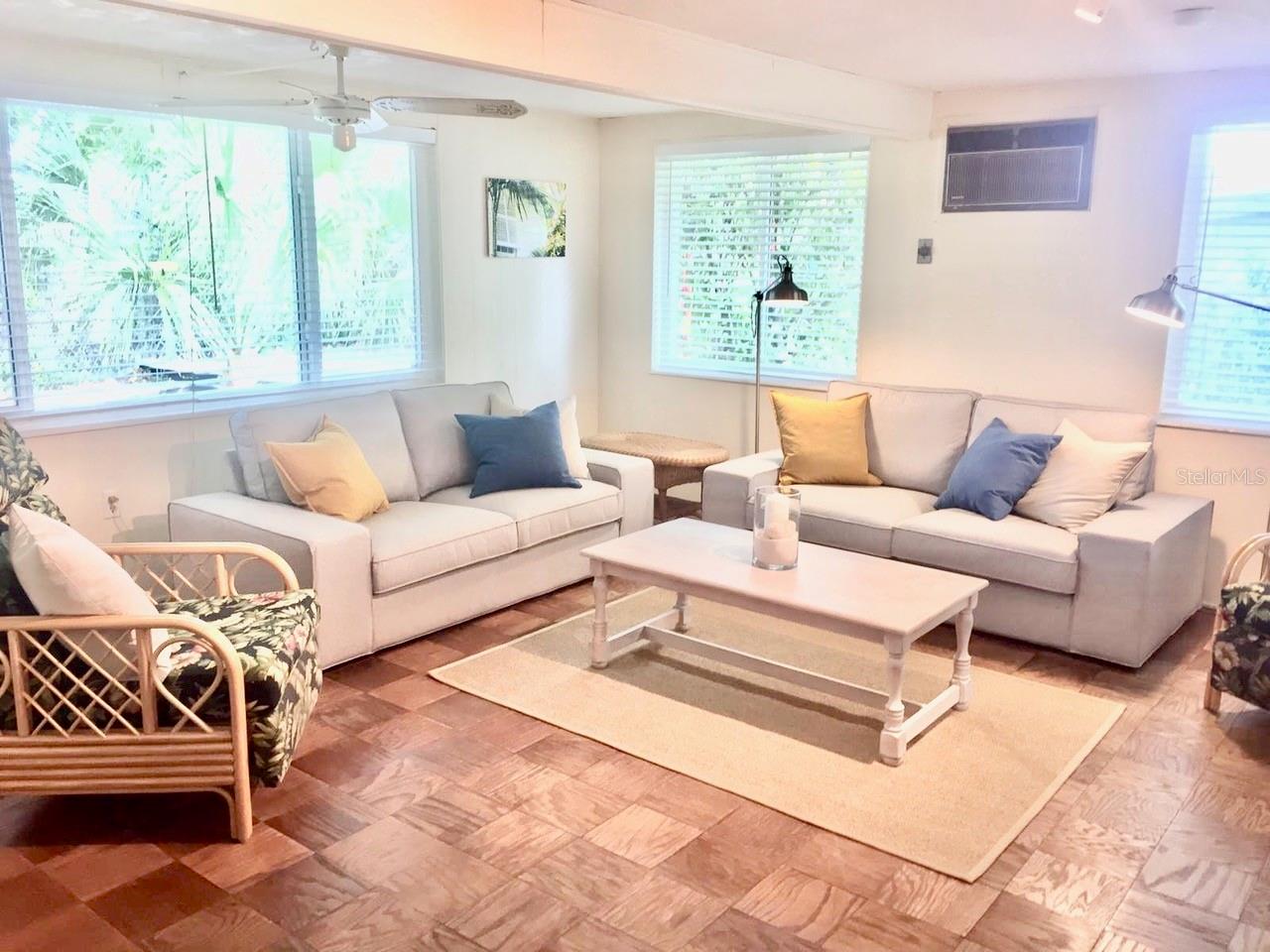 Image 10 of 19 For 1721 Birchwood Street