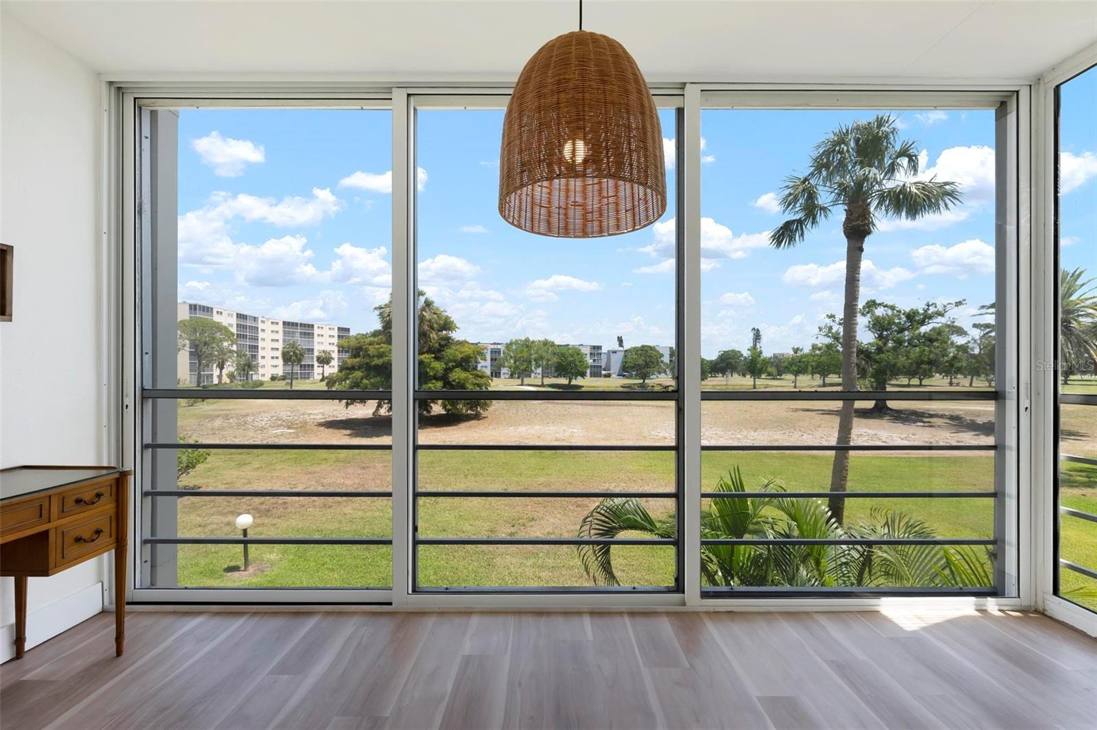 Image 11 of 36 For 4200 Ironwood Circle 203b