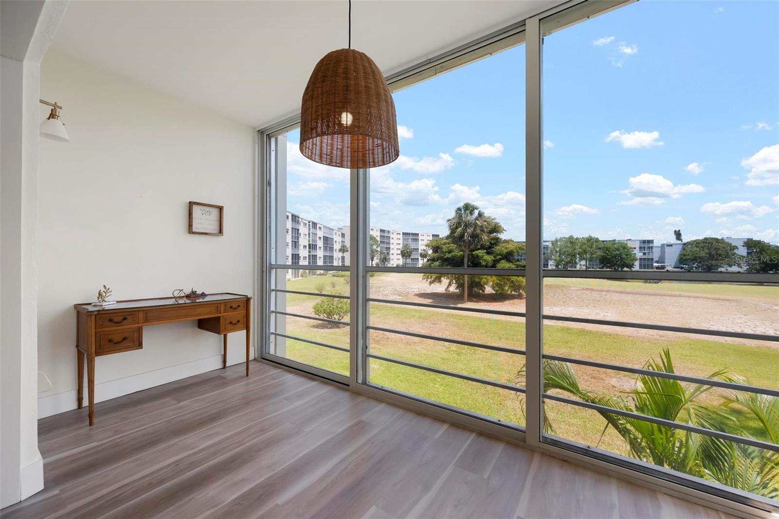 Image 13 of 36 For 4200 Ironwood Circle 203b