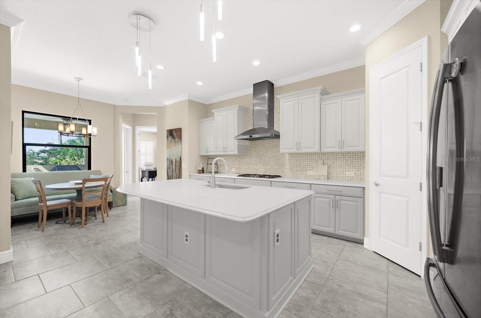 Image 17 of 63 For 21225 Chattahoochee Avenue