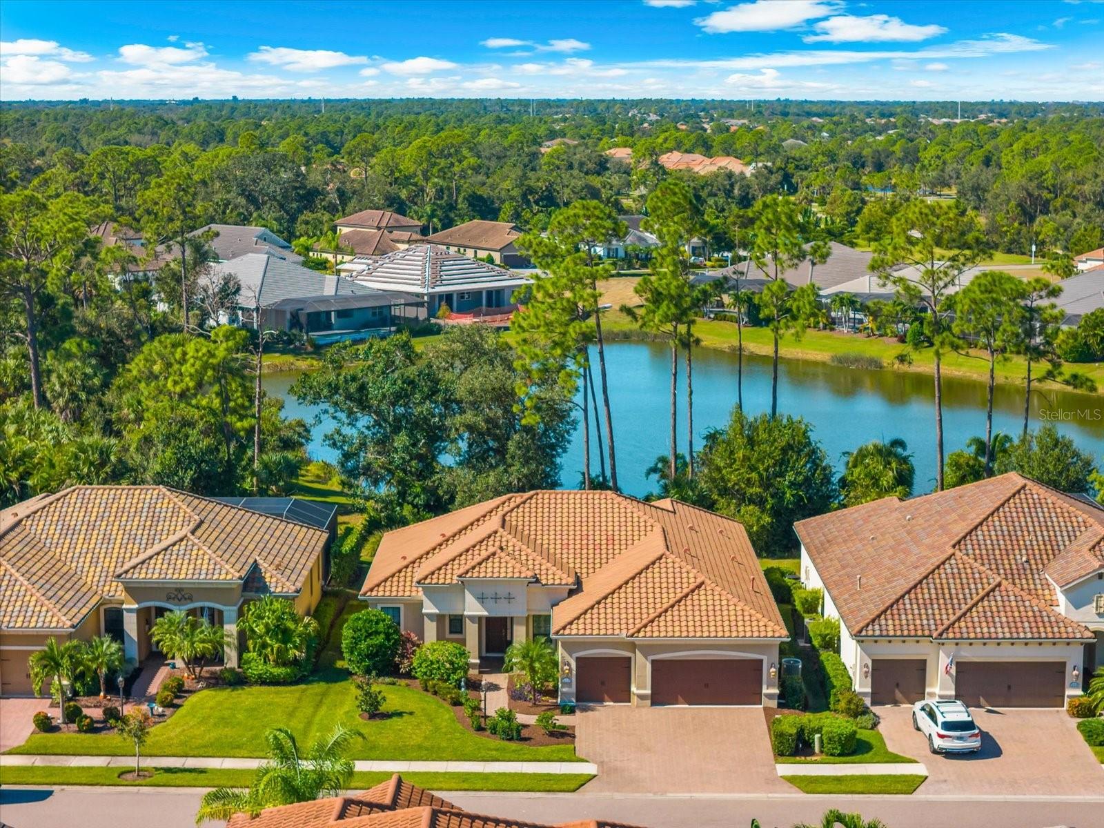 Image 2 of 63 For 21225 Chattahoochee Avenue