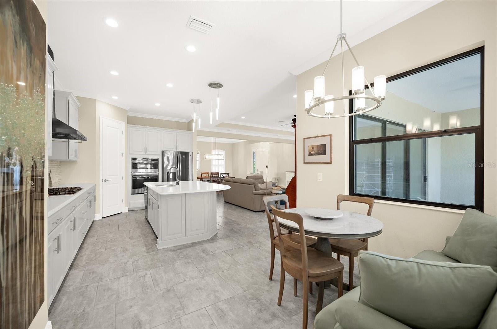 Image 21 of 63 For 21225 Chattahoochee Avenue