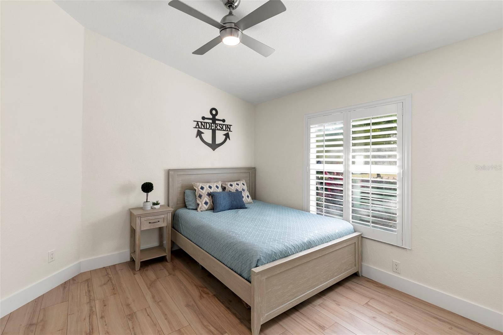 Image 21 of 49 For 1020 19th Street Sw