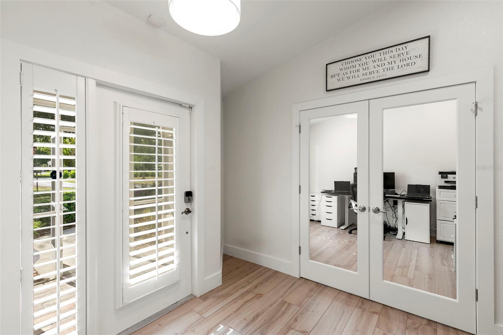 Image 24 of 49 For 1020 19th Street Sw
