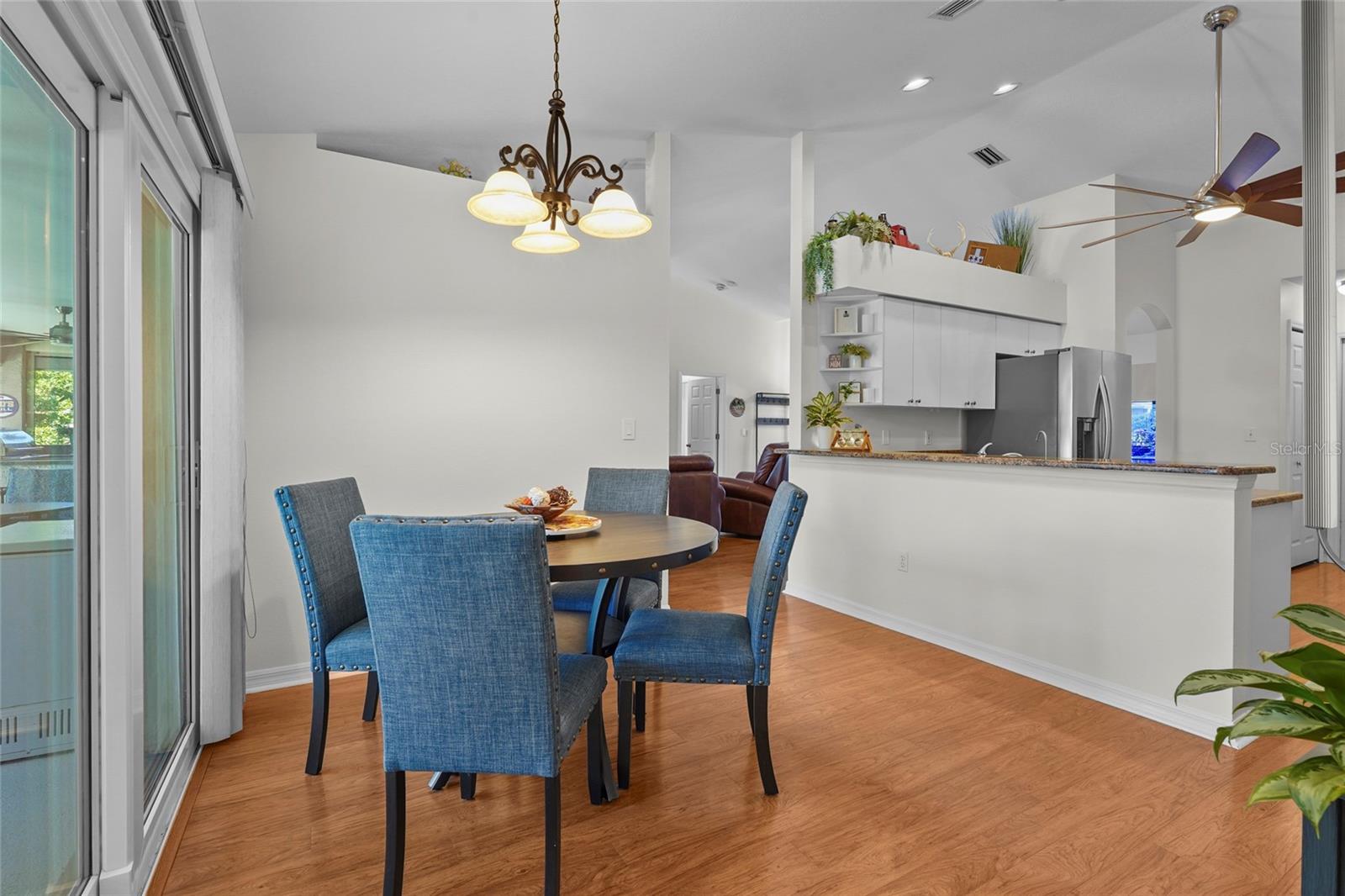 Image 22 of 83 For 5810 31st Court E