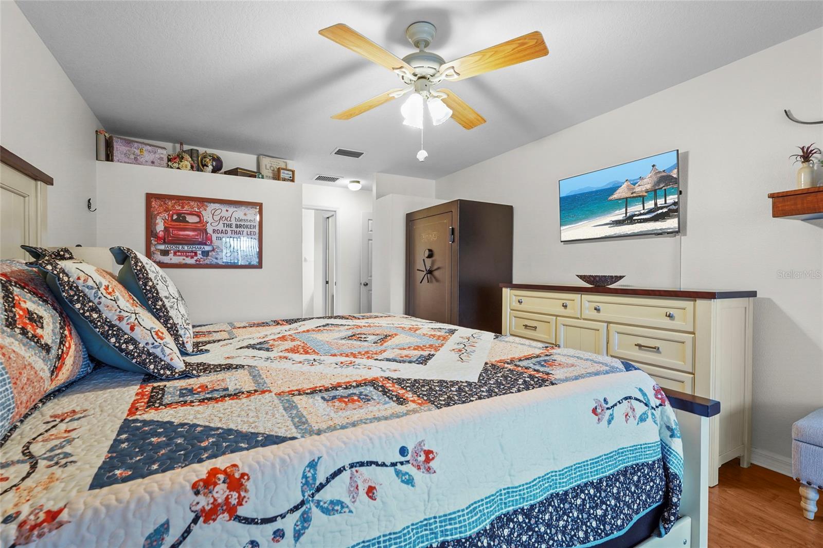 Image 26 of 83 For 5810 31st Court E