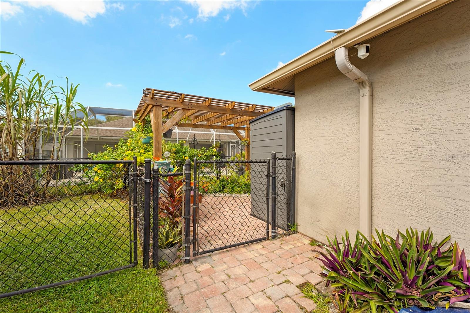 Image 72 of 83 For 5810 31st Court E