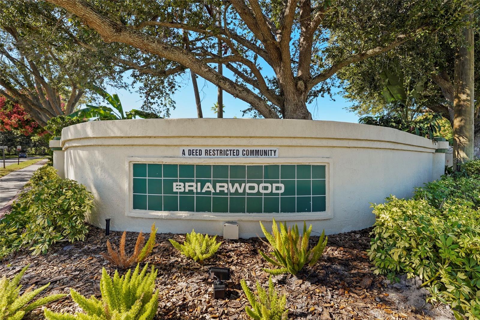 Image 76 of 83 For 5810 31st Court E