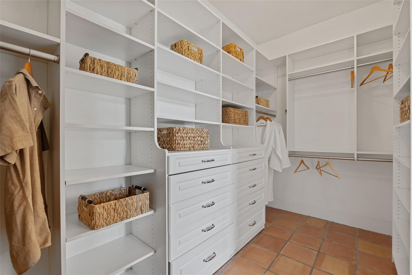 Image 35 of 56 For 4757 Higel Avenue