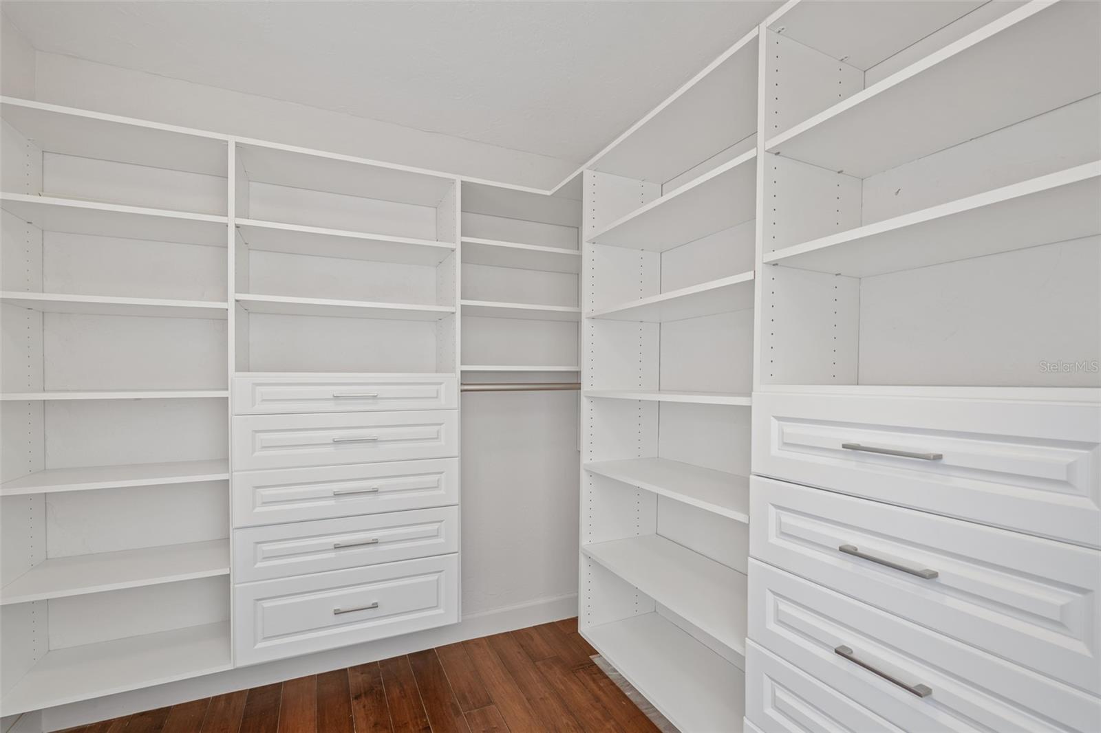 Image 39 of 56 For 4757 Higel Avenue